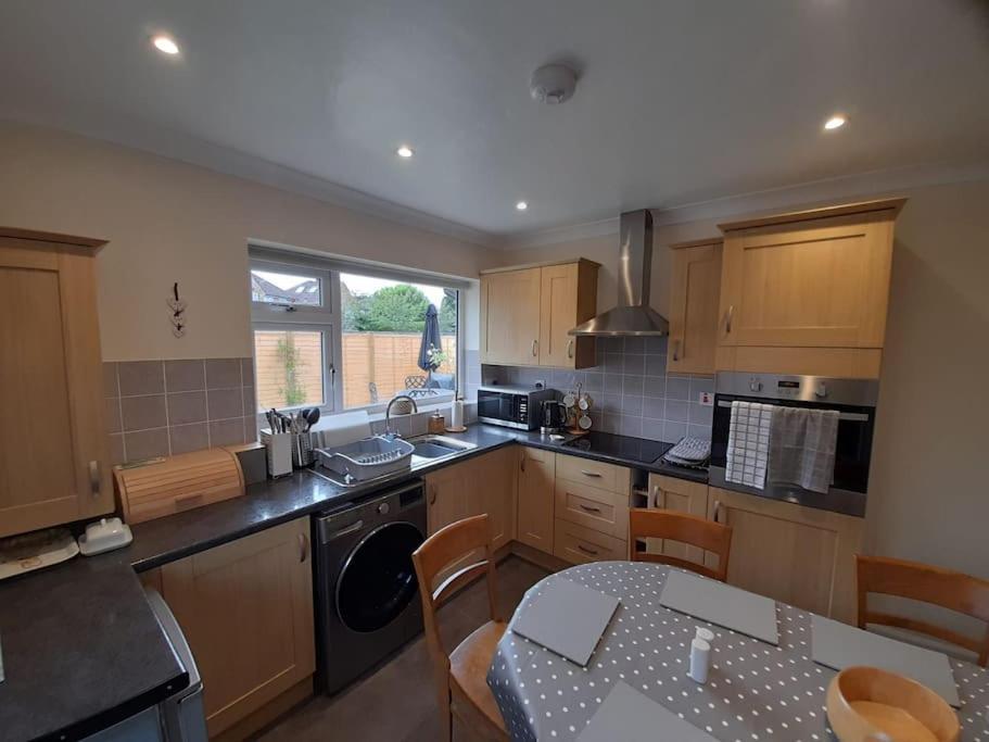 Home In Harrogate Luaran gambar